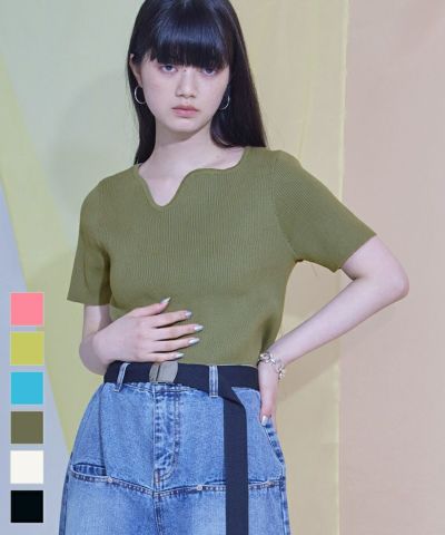 ウェーブネックライン半袖トップス