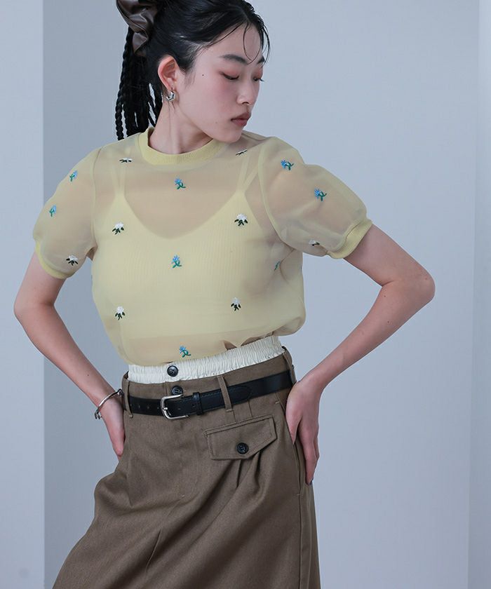 【新品】&エルシー　ドロップフラワートップス シアーダンボールフラワー刺繍トップス | miette